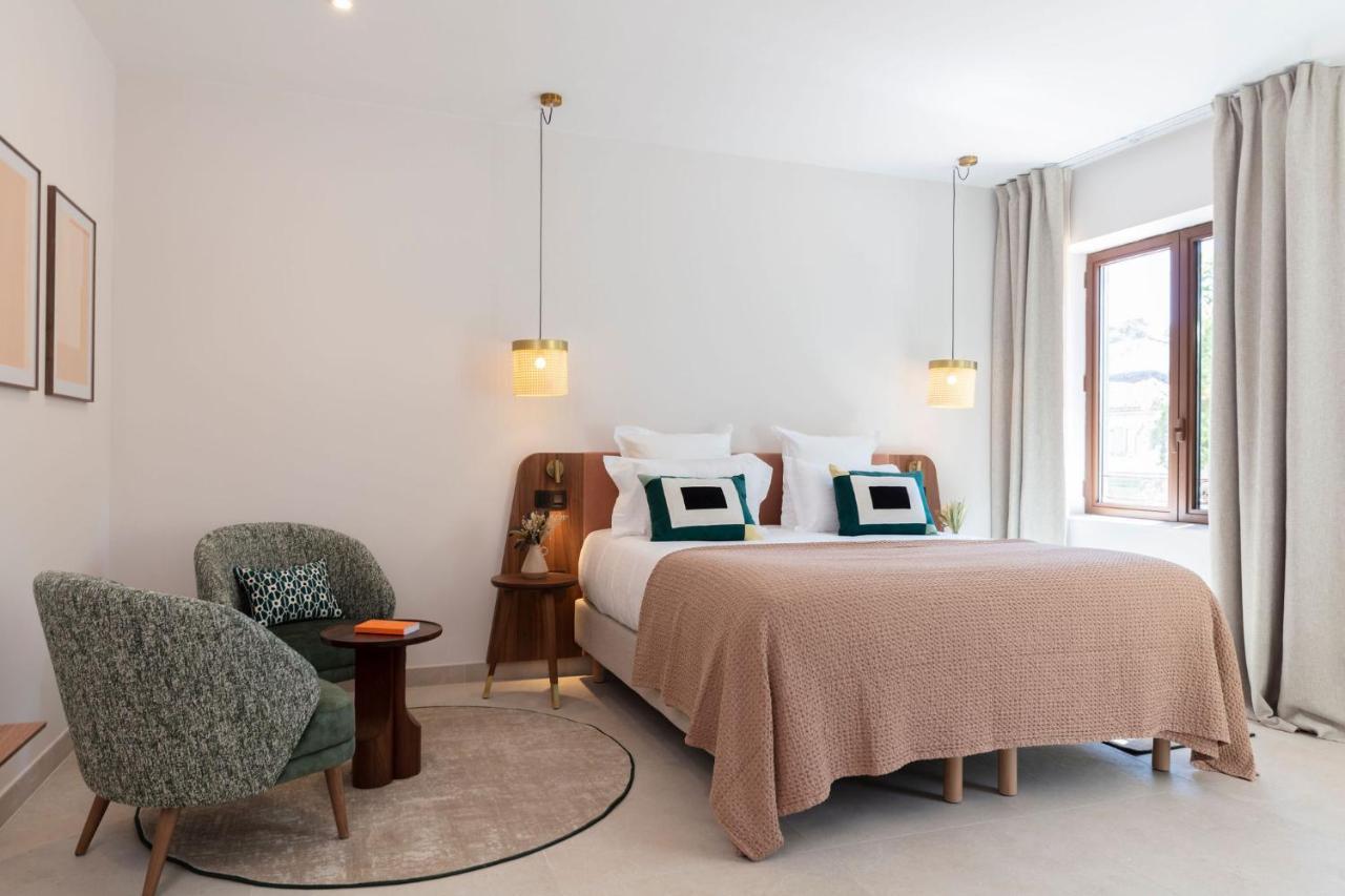 Hotel Et Restaurant La Bastide Bourrelly - Mathias Dandine カブリエ エクステリア 写真
