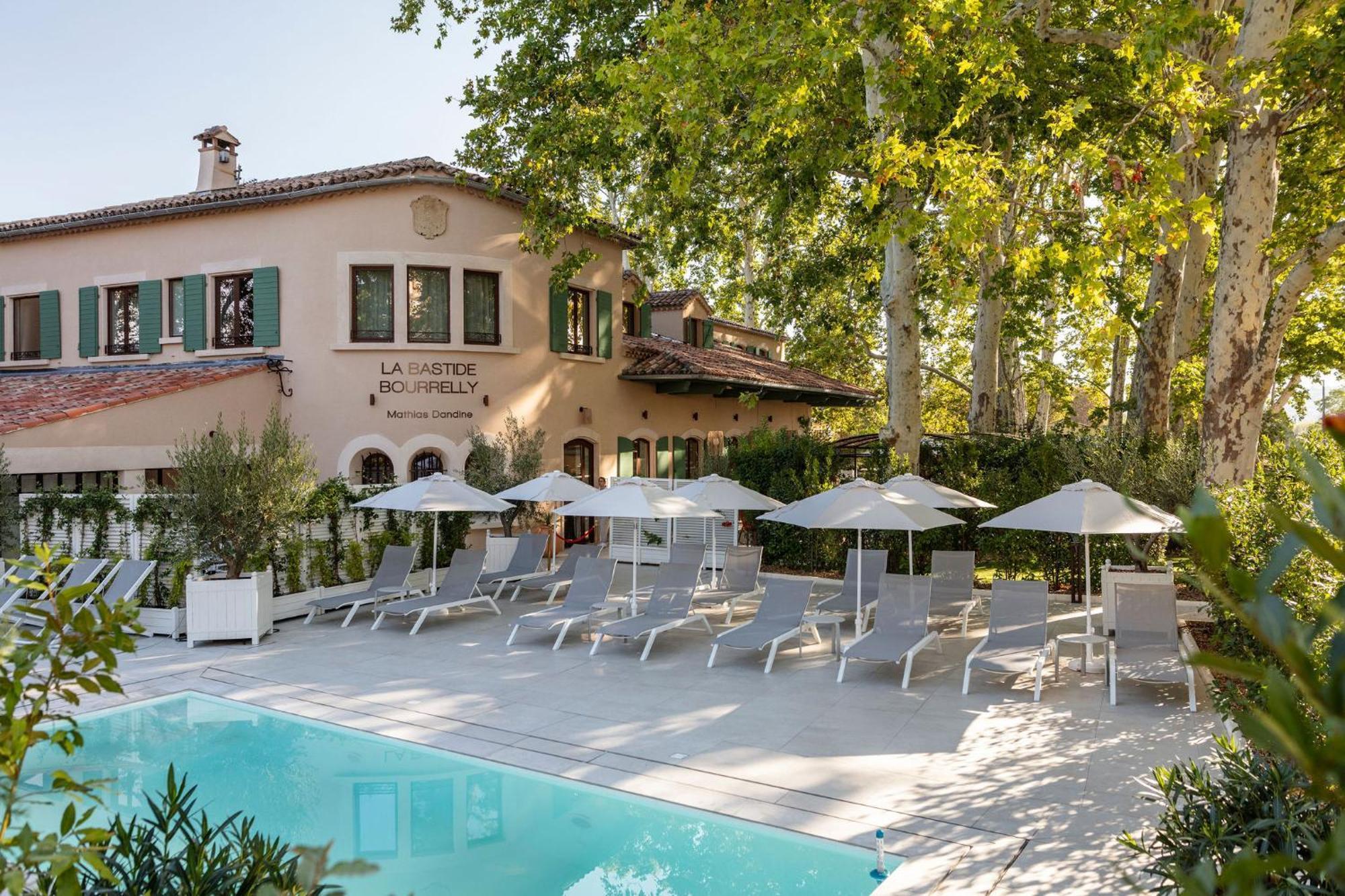 Hotel Et Restaurant La Bastide Bourrelly - Mathias Dandine カブリエ エクステリア 写真